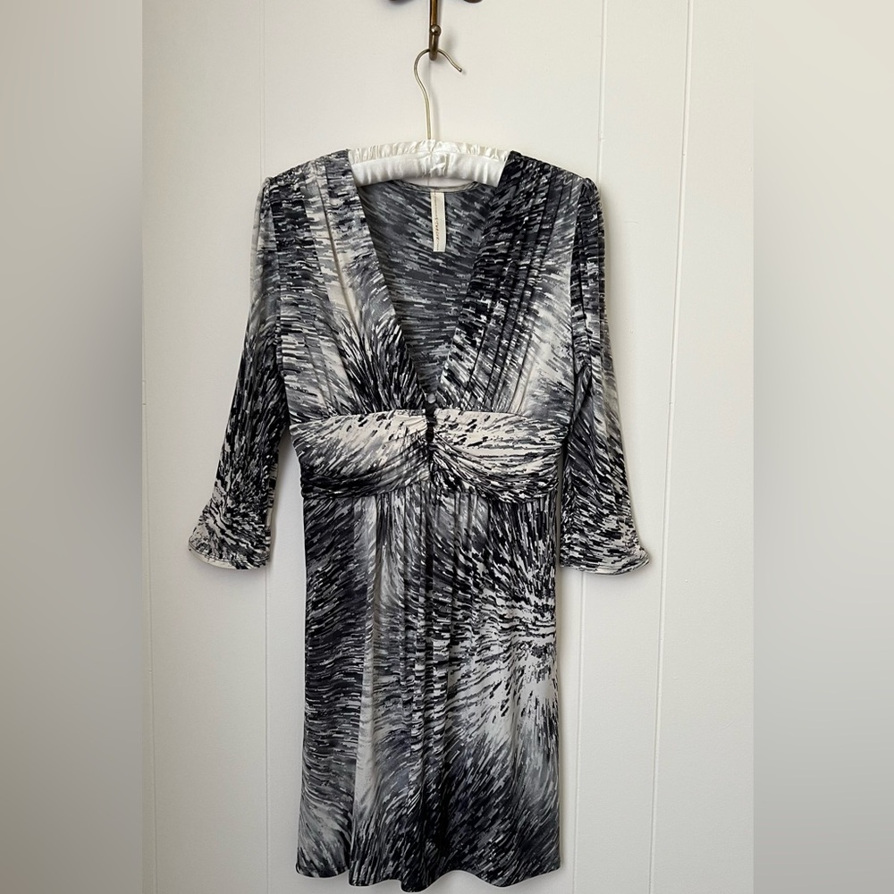STYLEWE Monochrome Abstract Dress